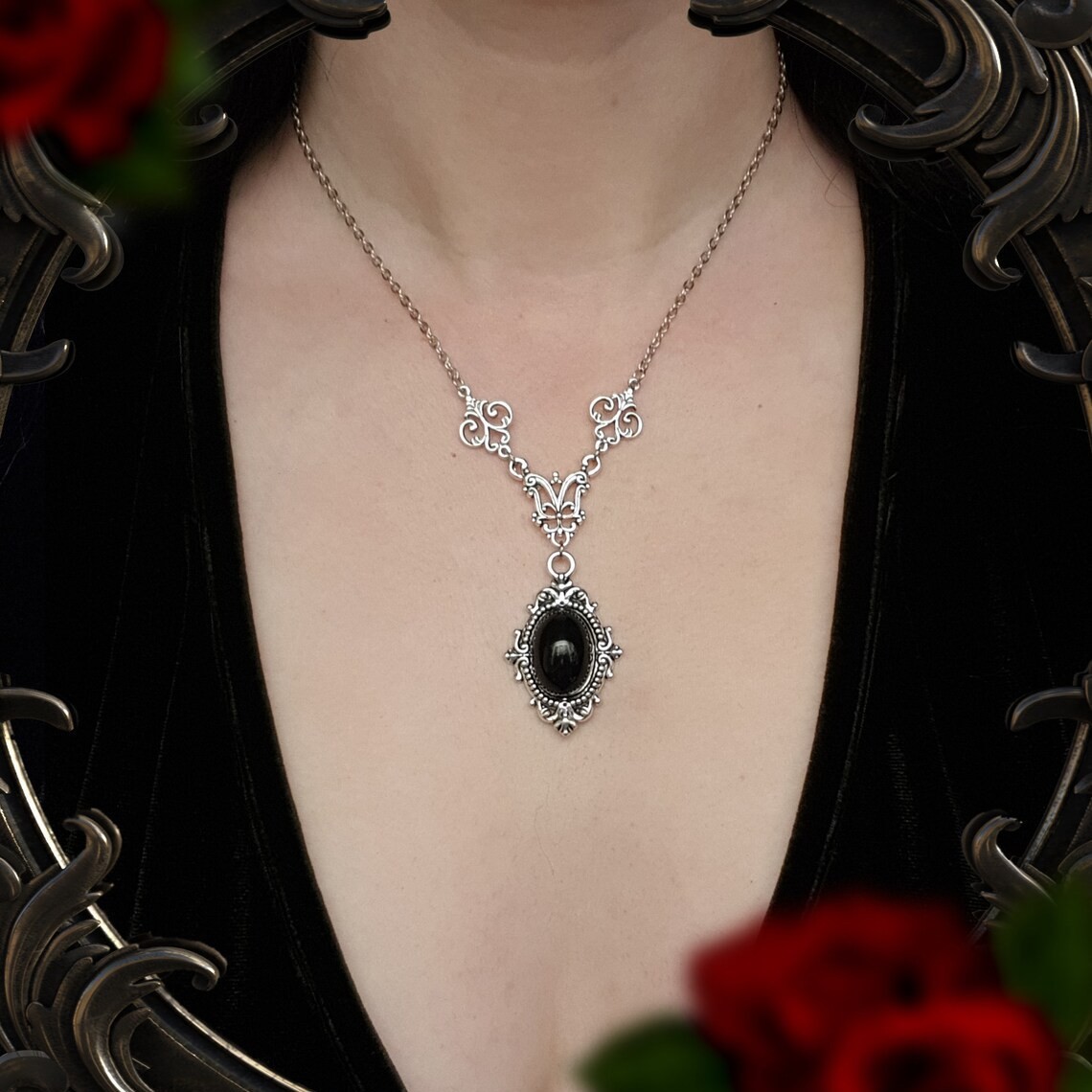 Colar Camafeu Vampiro, Camafeu - Men'S Victorian Accessories avaliação e preço